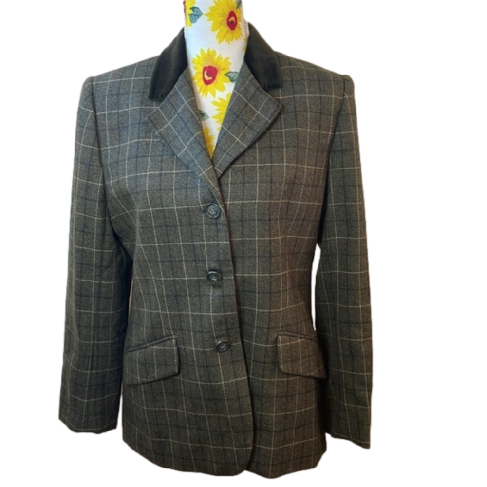 Jones New York ~ Women's Wool Blazer With Velvet Collar